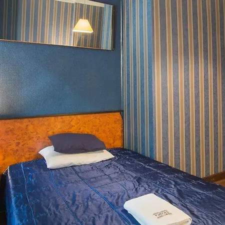 手指客房酒店 4*