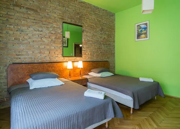 Nocleg ze śniadaniem Finger Guest 4*